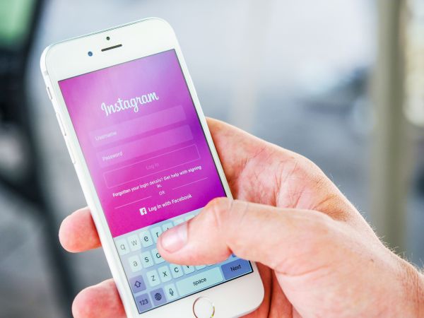 Facebook ще прави версия на Instagram за деца